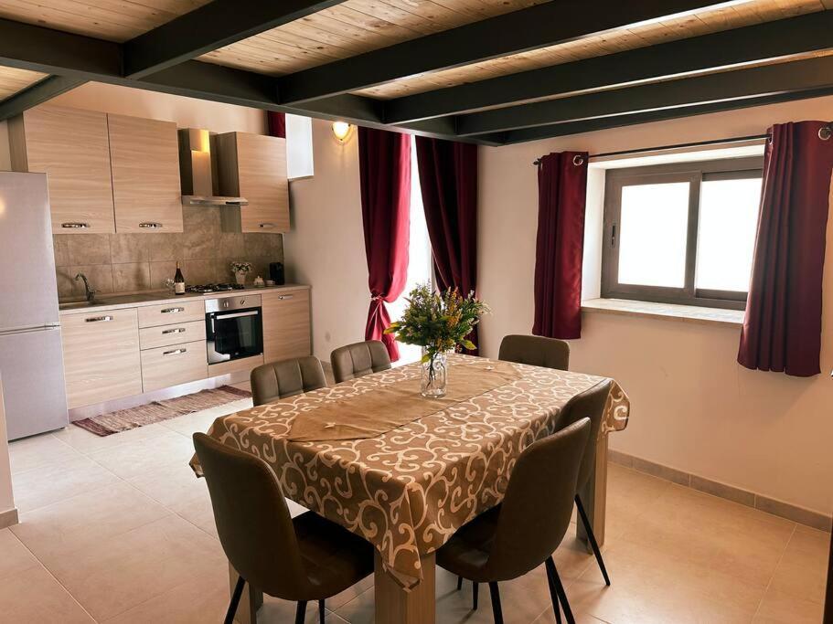 La Vecchia Cantina Graniti Eksteriør billede